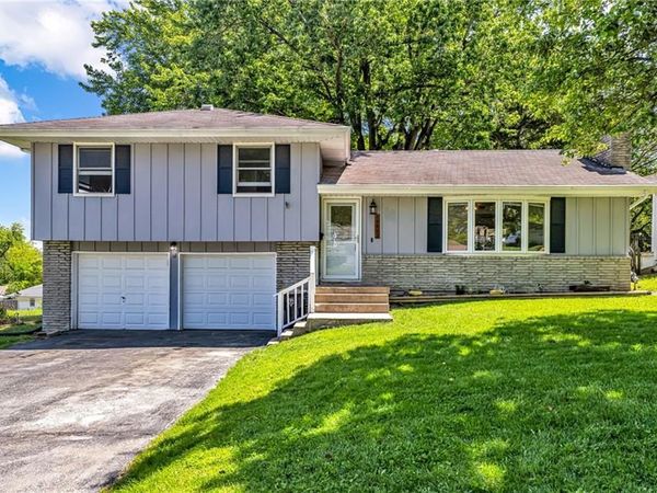 12903 E 54th Street, Kansas City, MO 64133