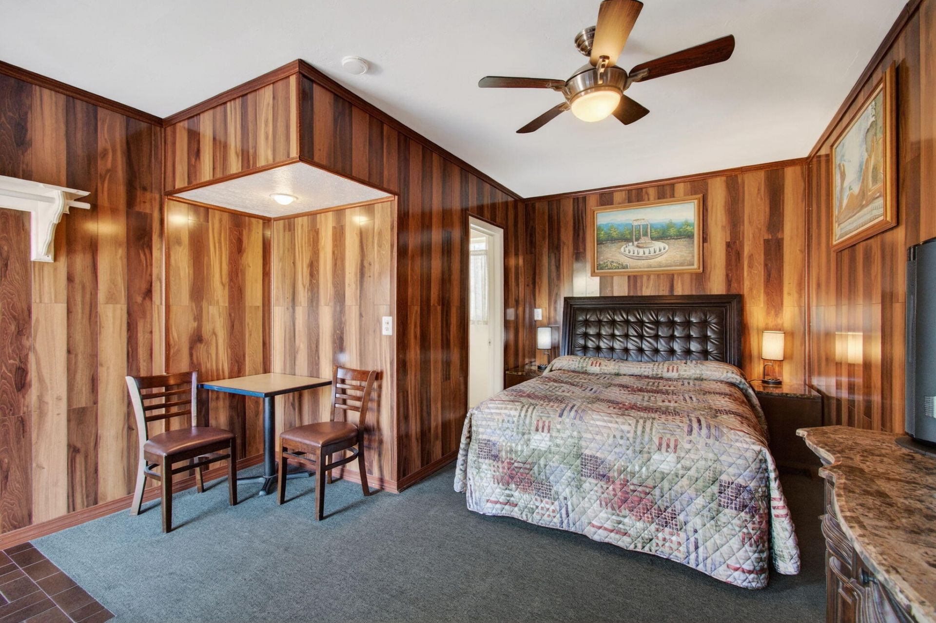 704 N Dixie Highway, Lantana, FL 33462 Photo