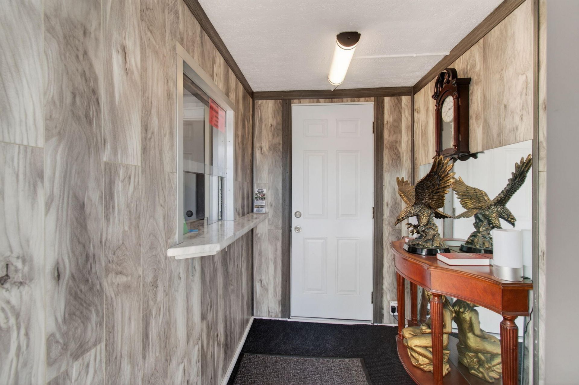 704 N Dixie Highway, Lantana, FL 33462 Photo