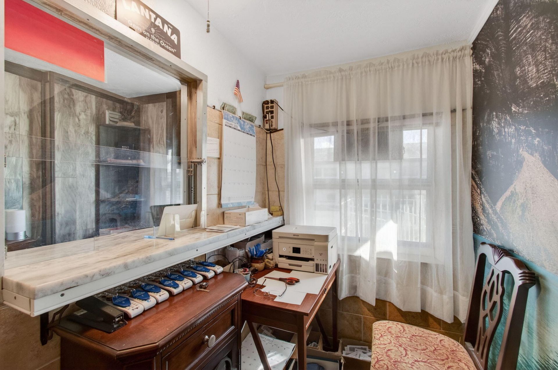 704 N Dixie Highway, Lantana, FL 33462 Photo