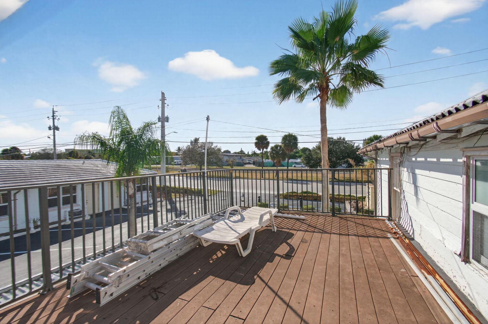 704 N Dixie Highway, Lantana, FL 33462 Photo