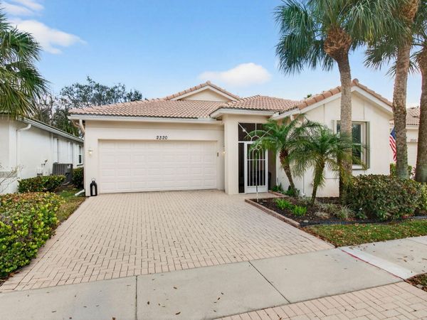 2320 Sapphire Circle, West Palm Beach, FL 33411