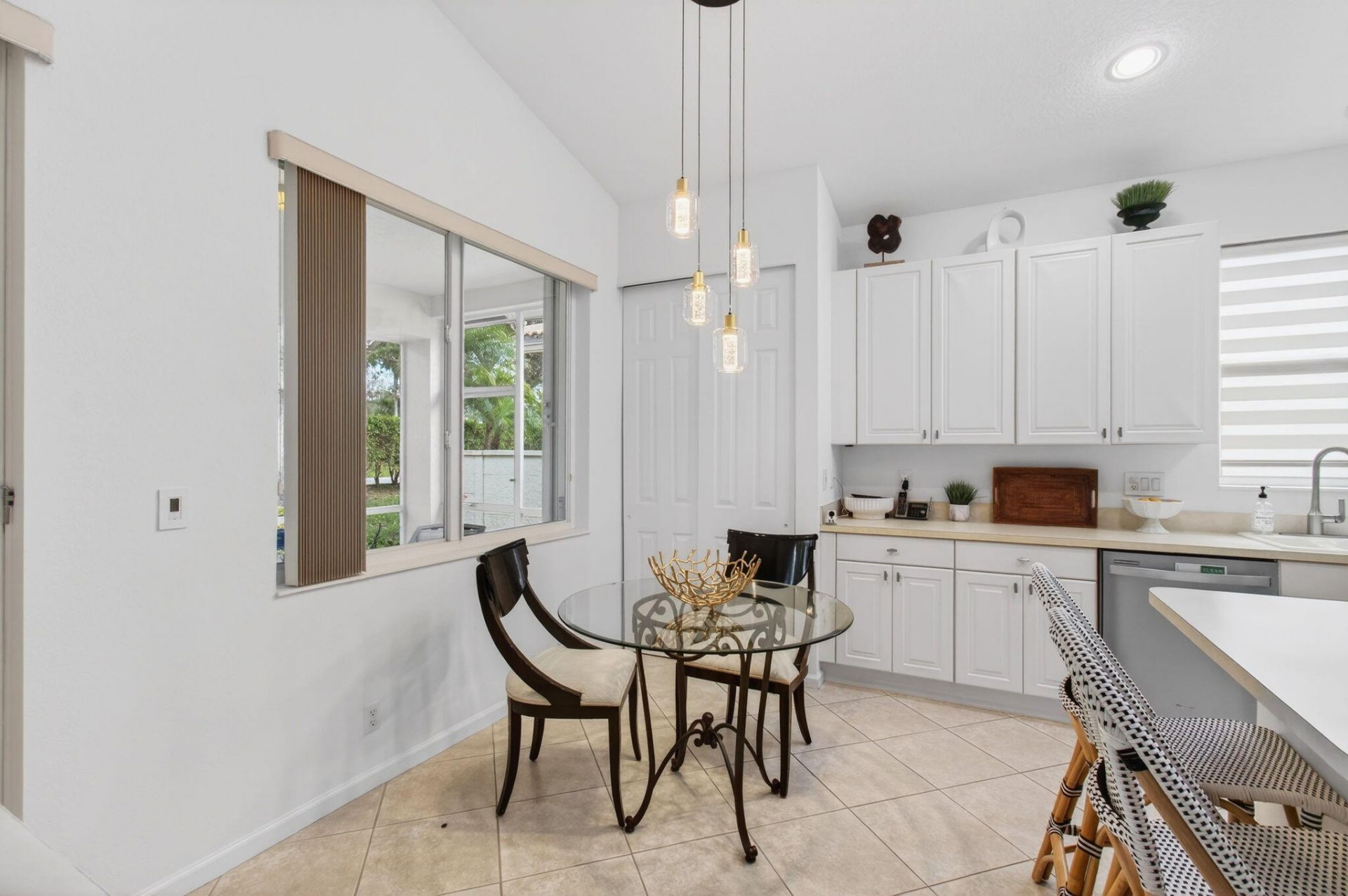 2320 Sapphire Circle, West Palm Beach, FL 33411 Photo