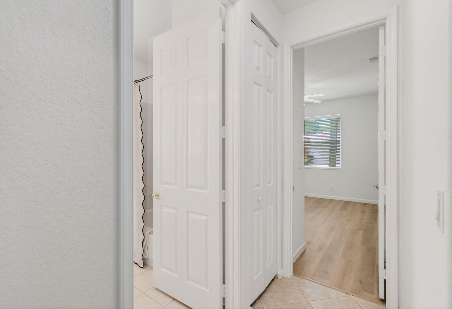 2320 Sapphire Circle, West Palm Beach, FL 33411 Photo