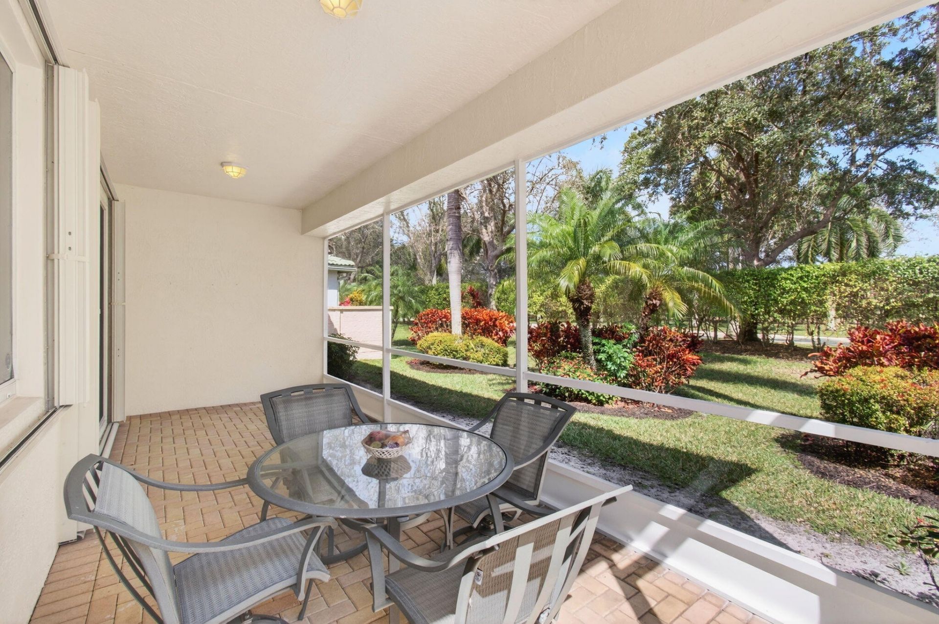 2320 Sapphire Circle, West Palm Beach, FL 33411 Photo