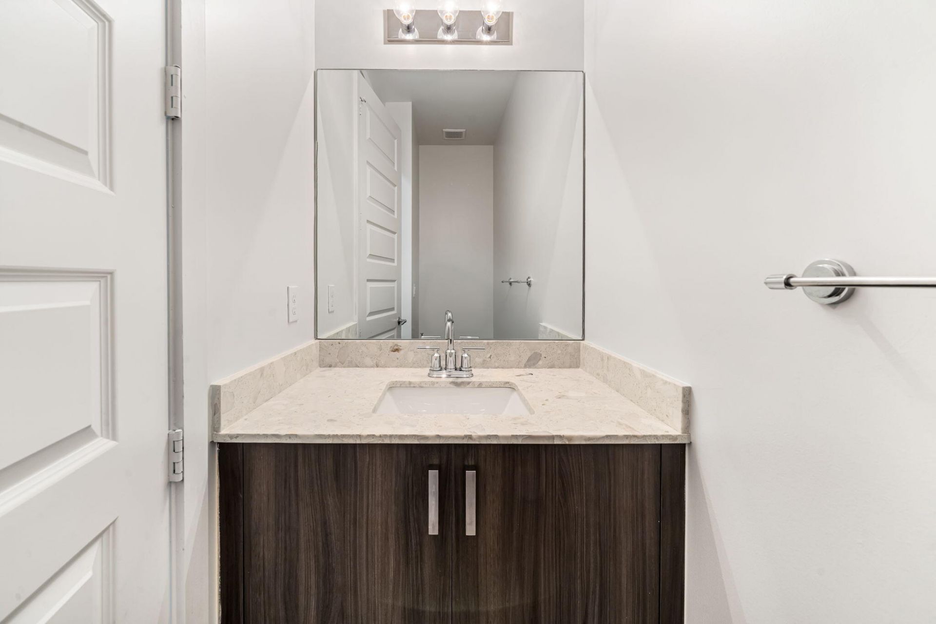 511 Pioneer Way, Royal Palm Beach, FL 33411 Photo