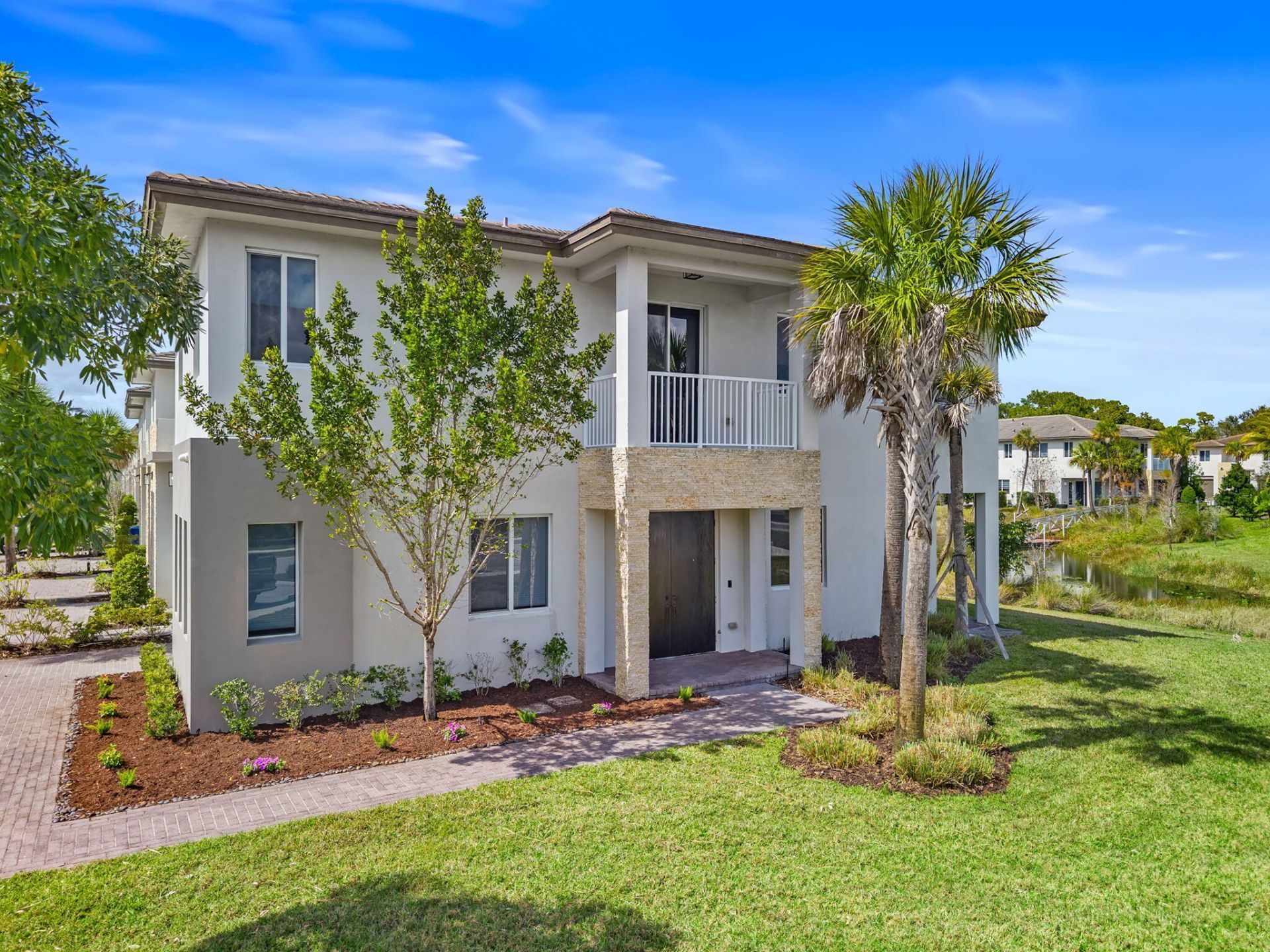 511 Pioneer Way, Royal Palm Beach, FL 33411 Photo