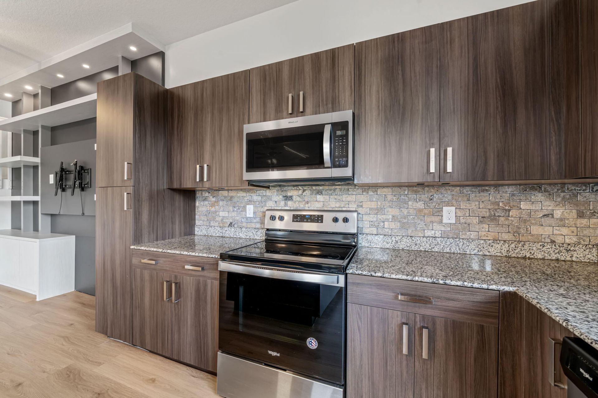 511 Pioneer Way, Royal Palm Beach, FL 33411 Photo