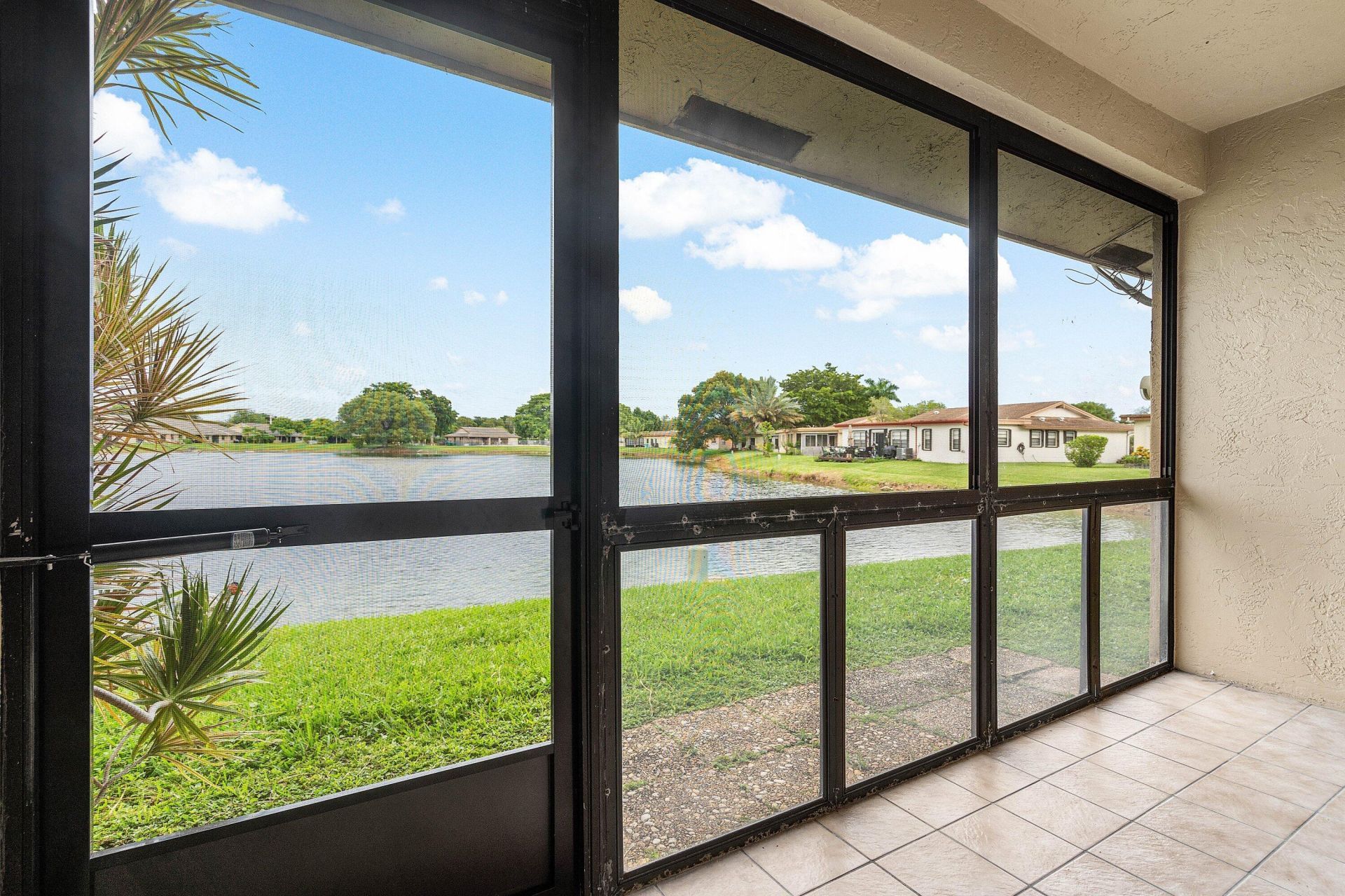 7614 NW 99th Avenue, Tamarac, FL 33321 Photo