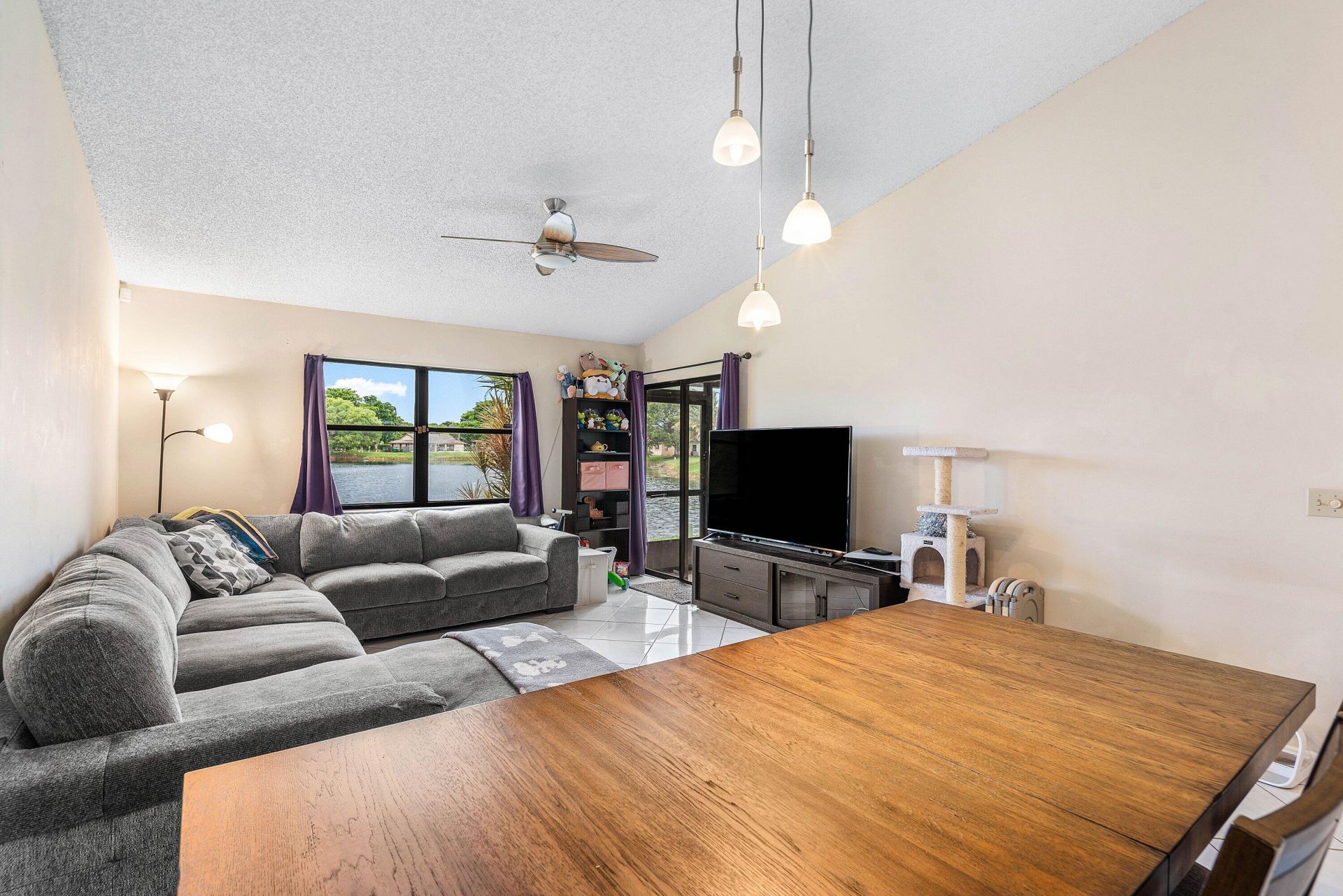 7614 NW 99th Avenue, Tamarac, FL 33321 Photo