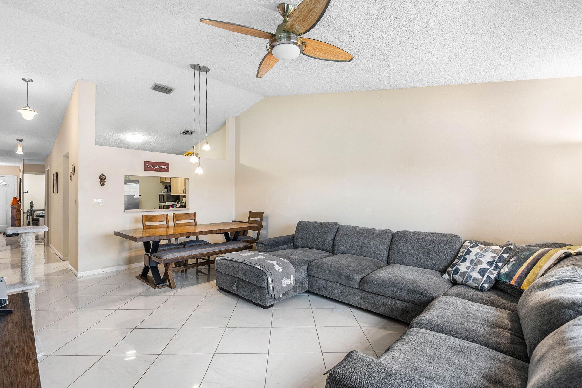 7614 NW 99th Avenue, Tamarac, FL 33321 Photo