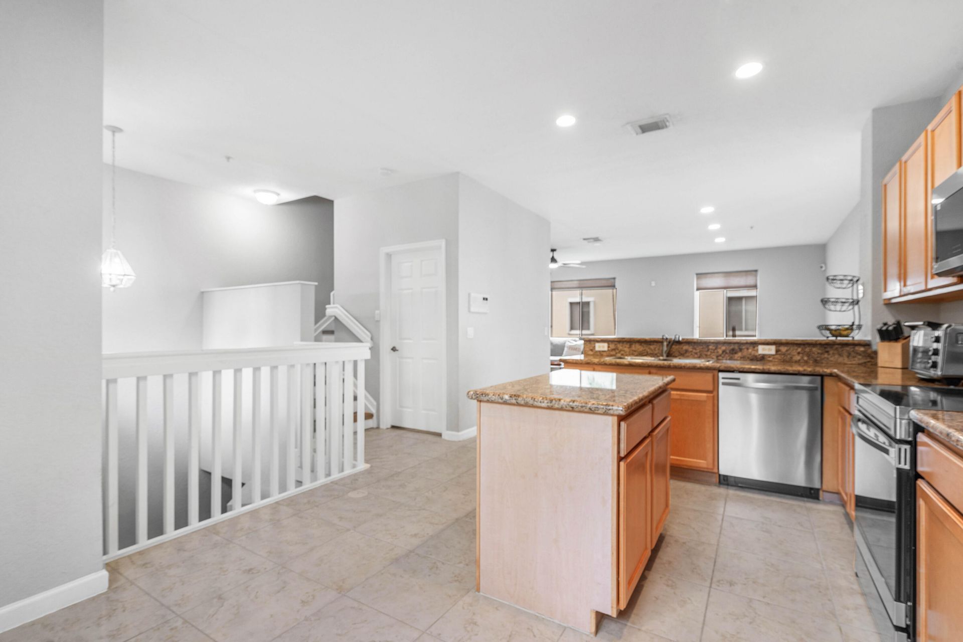 2897 S Greenleaf Circle, Boynton Beach, FL 33426 Photo