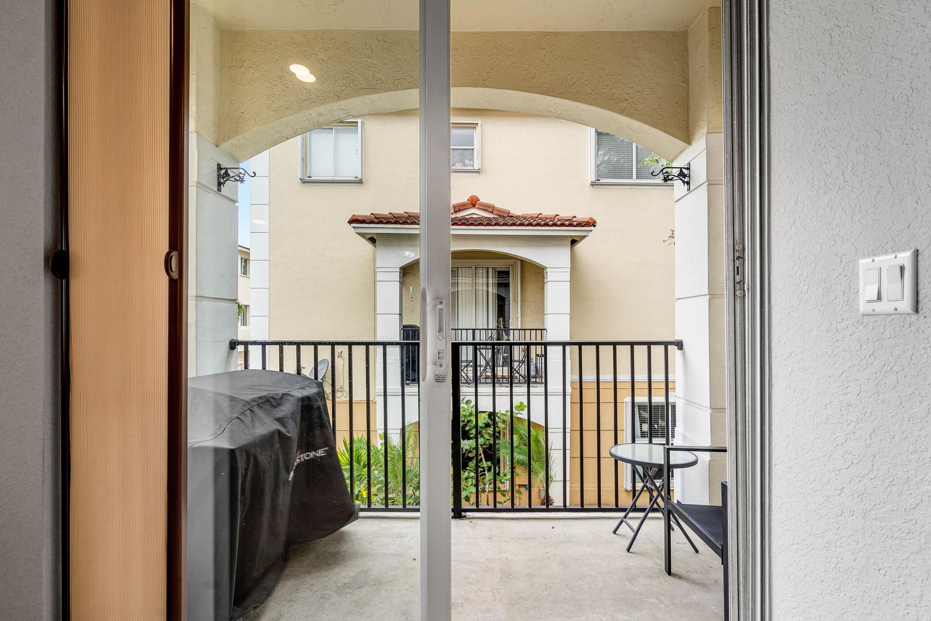 2897 S Greenleaf Circle, Boynton Beach, FL 33426 Photo