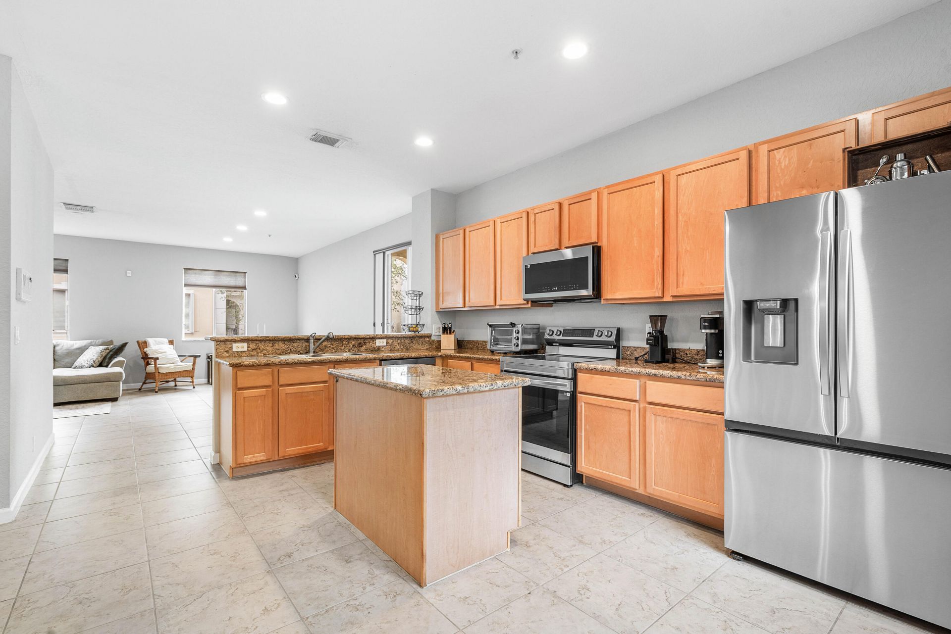 2897 S Greenleaf Circle, Boynton Beach, FL 33426 Photo