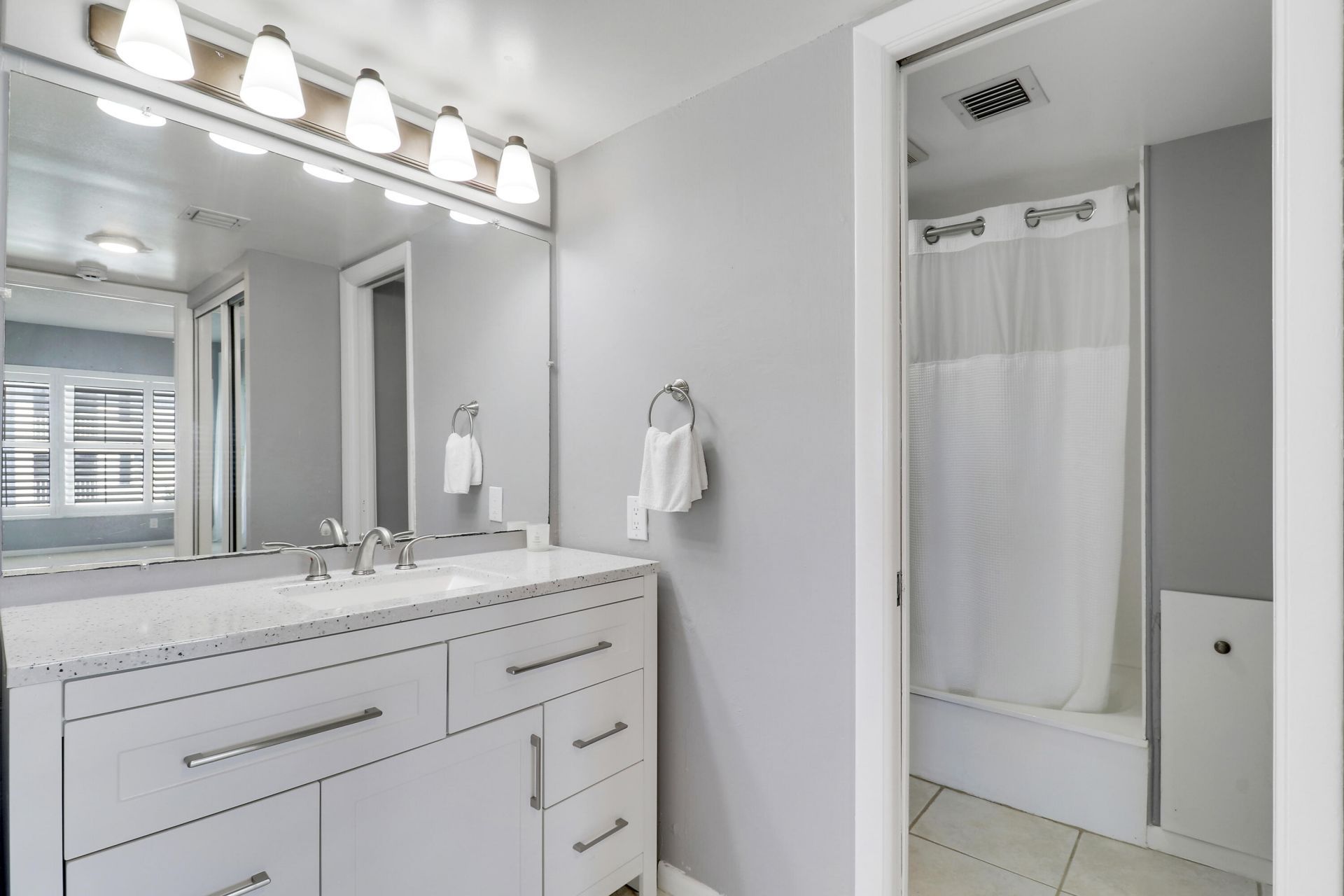 155 Yacht Club Drive, Unit 308, North Palm Beach, FL 33408 Photo