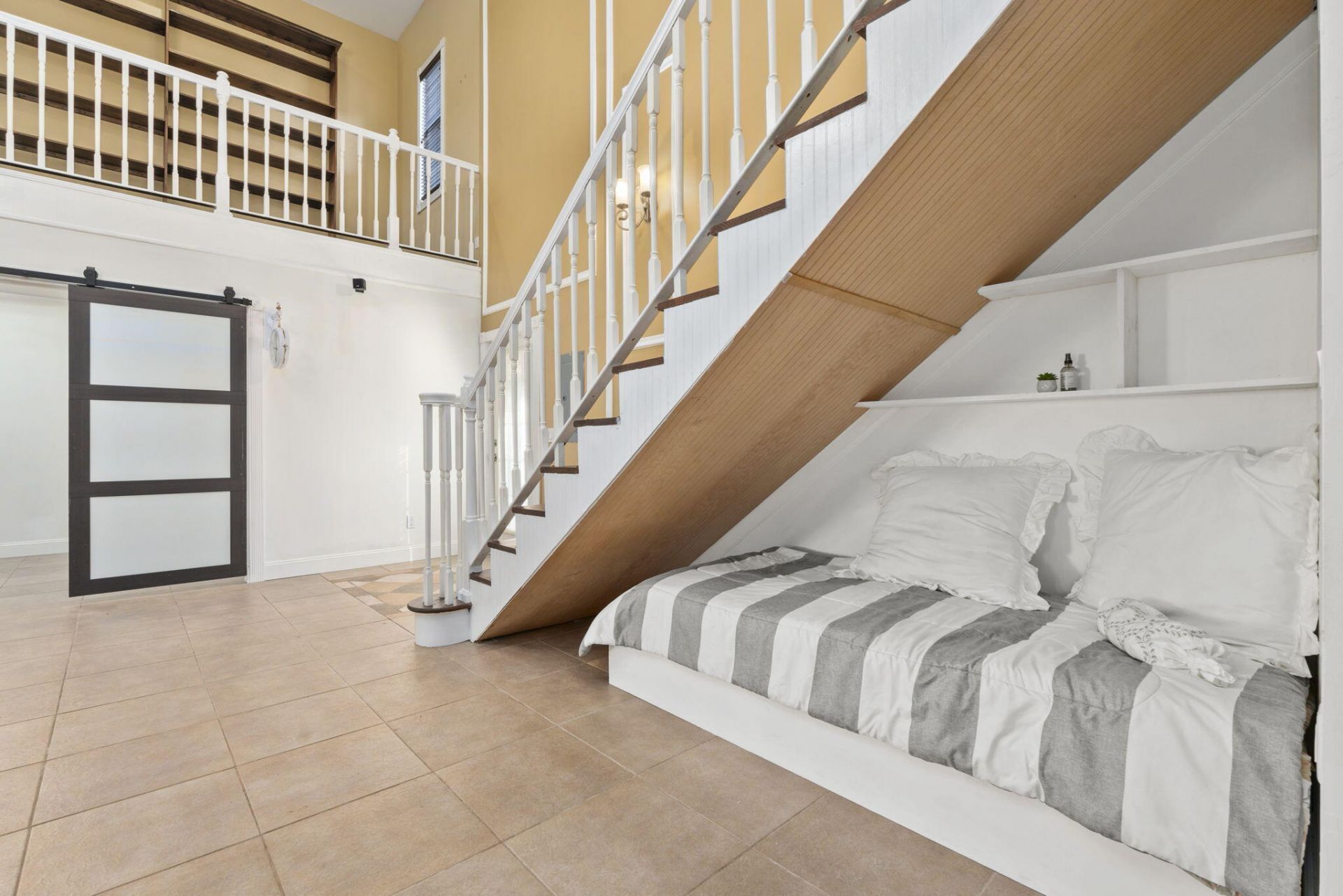 916 SW Abingdon Avenue, Port Saint Lucie, FL 34953 Photo