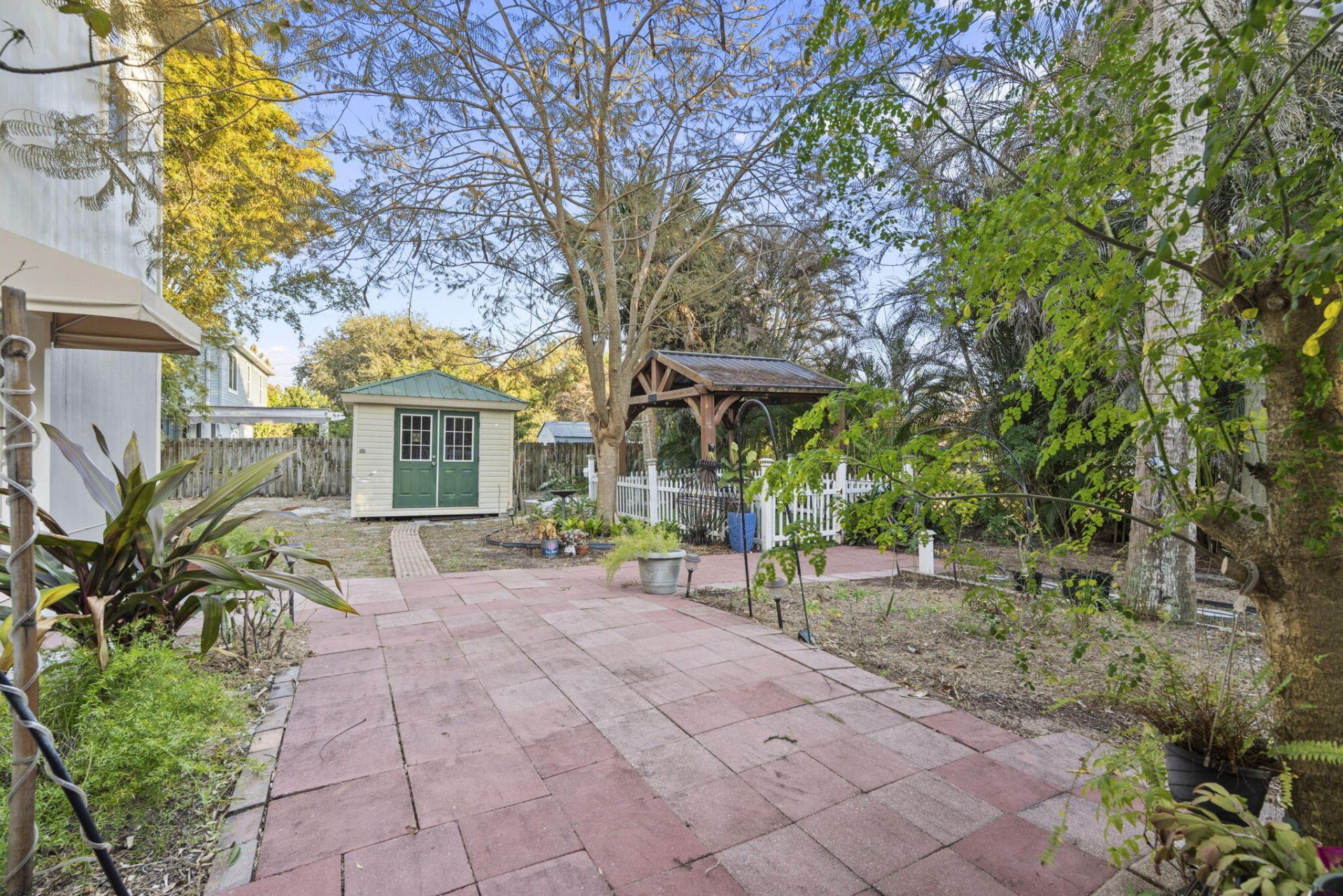 916 SW Abingdon Avenue, Port Saint Lucie, FL 34953 Photo