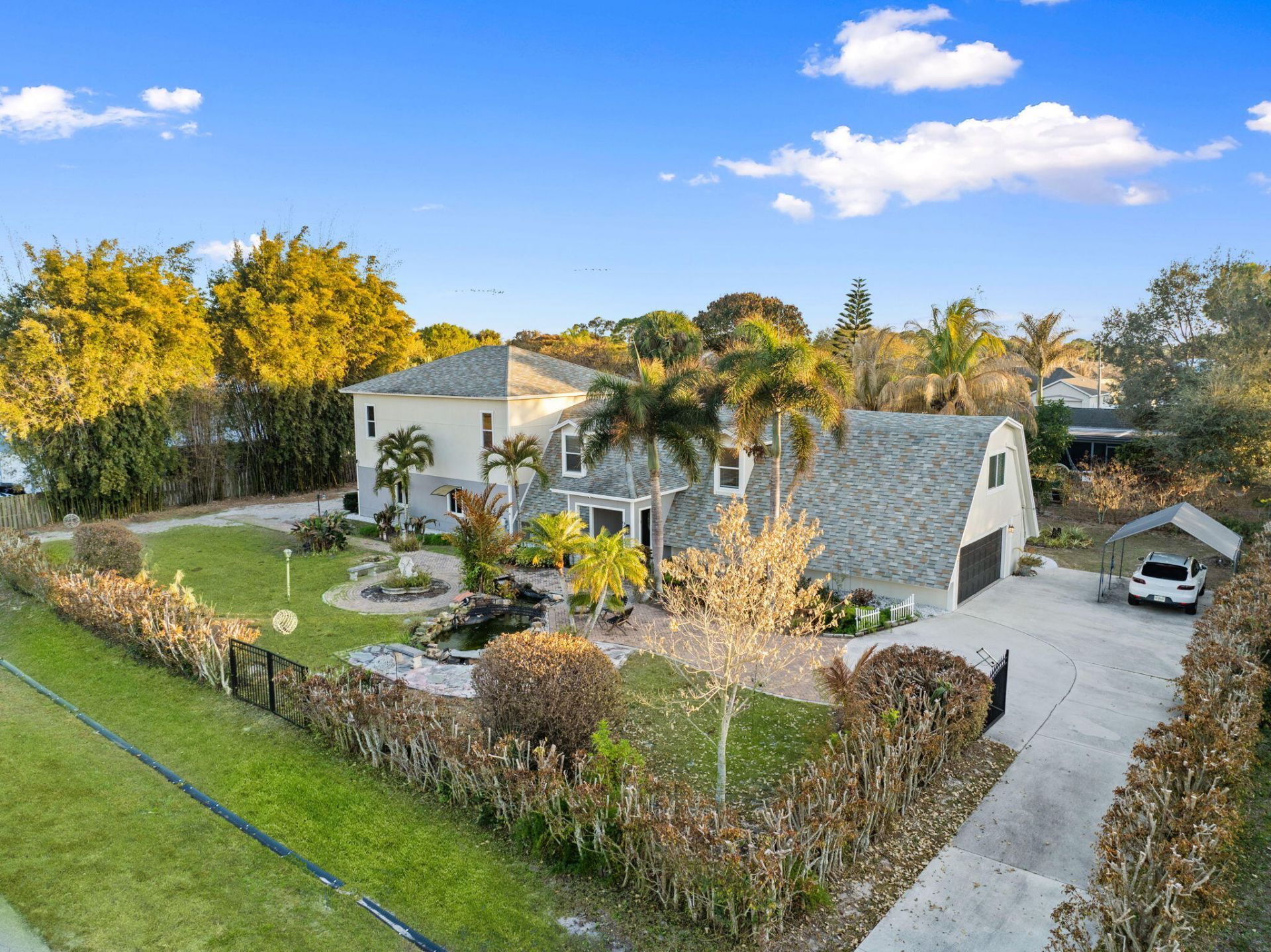 916 SW Abingdon Avenue, Port Saint Lucie, FL 34953 Photo