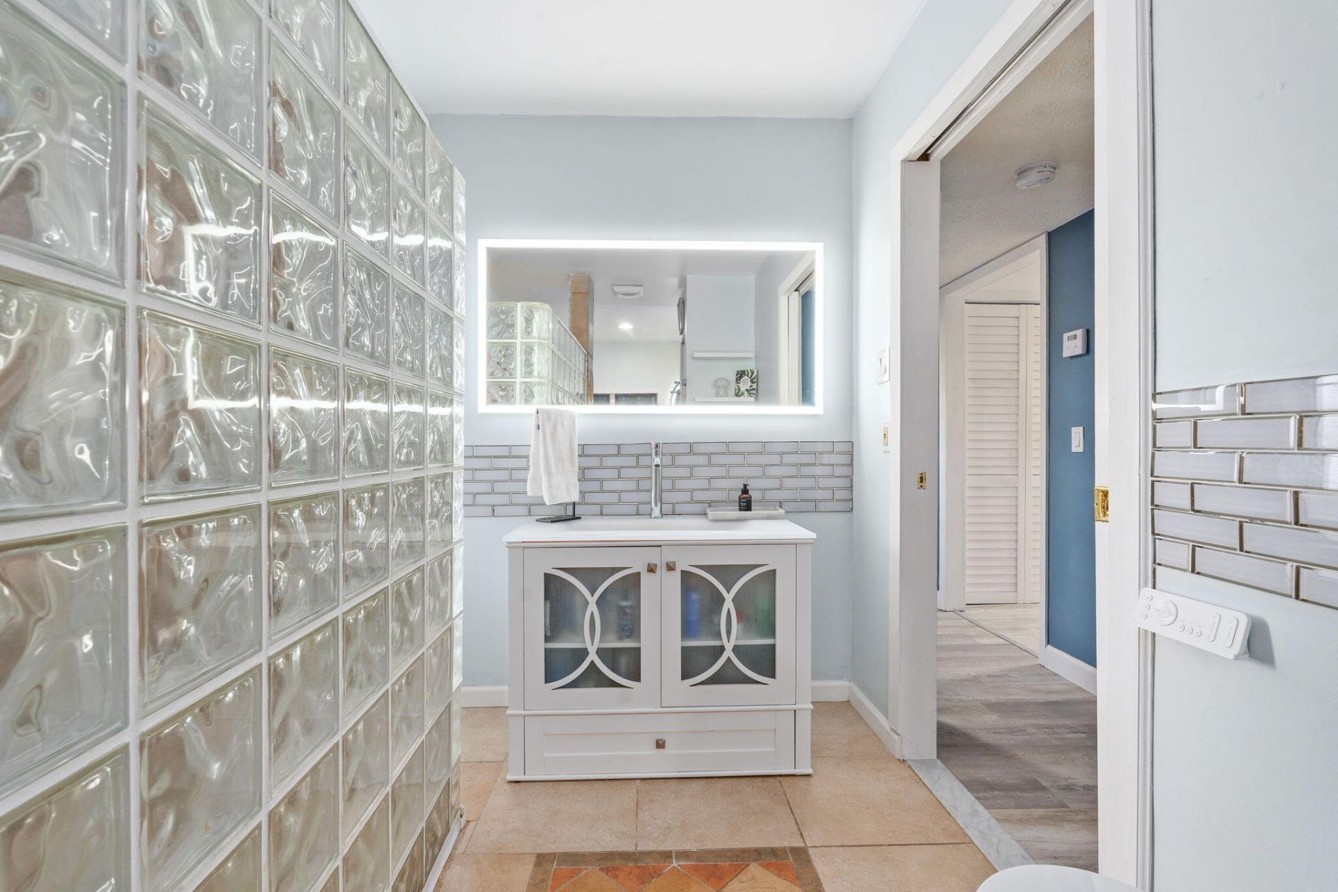 916 SW Abingdon Avenue, Port Saint Lucie, FL 34953 Photo