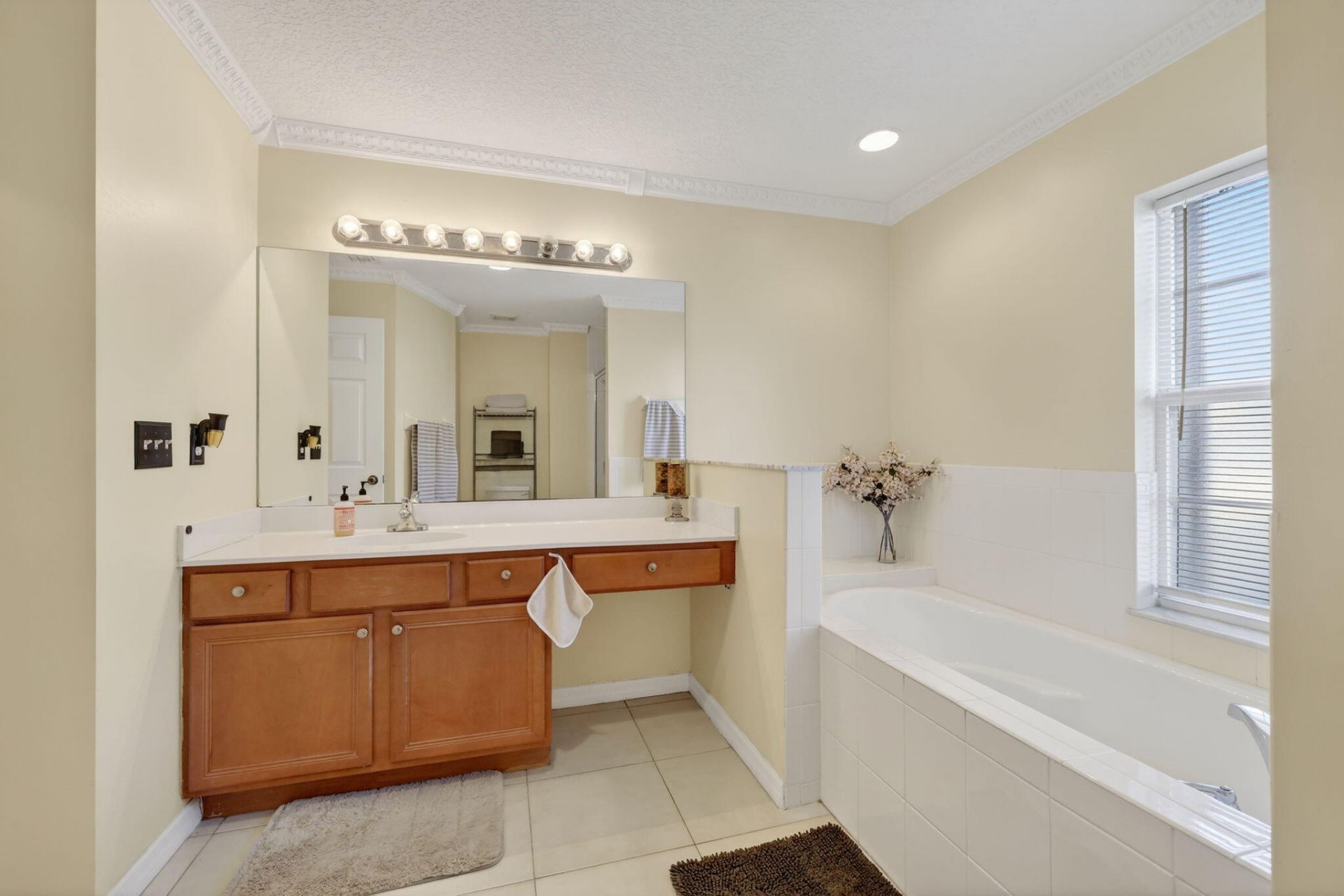 1534 SW Hutchins Street, Port Saint Lucie, FL 34983 Photo