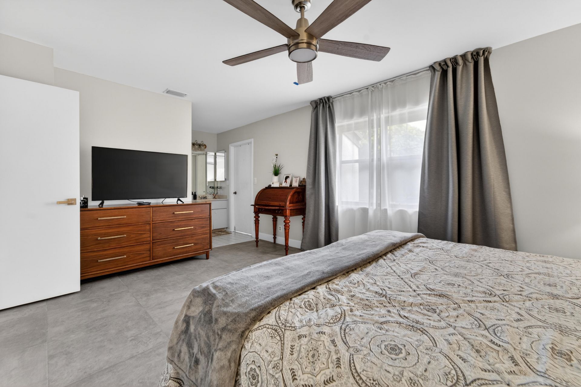 136 Elysium Drive, Royal Palm Beach, FL 33411 Photo