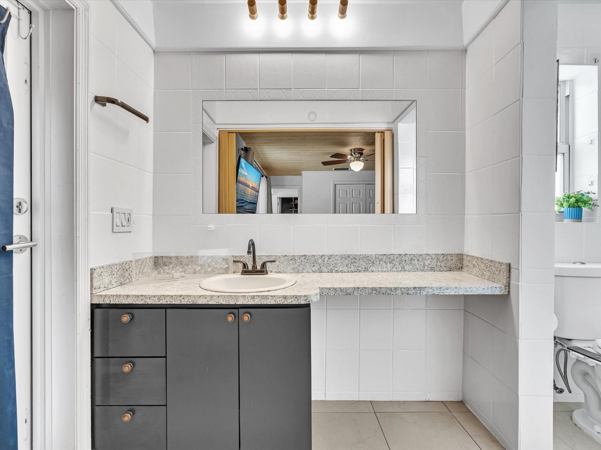 2200 NW 73rd Avenue, Sunrise, FL 33313 Photo