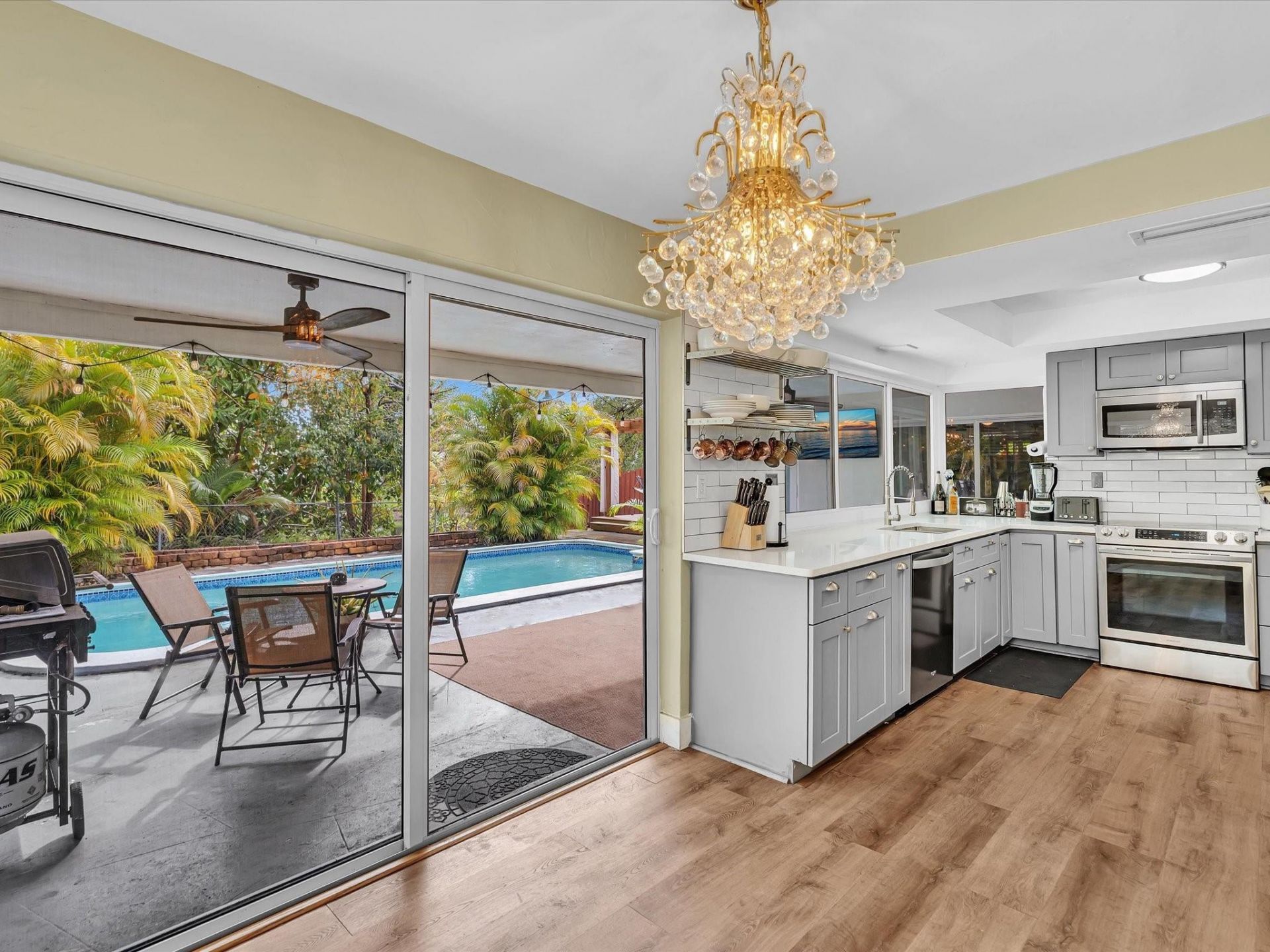 2200 NW 73rd Avenue, Sunrise, FL 33313 Photo