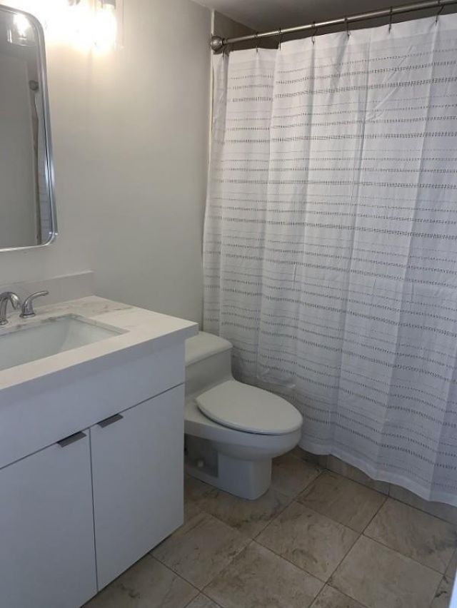 3600 Mystic Pointe Drive, Unit 314, Aventura, FL 33180 Photo