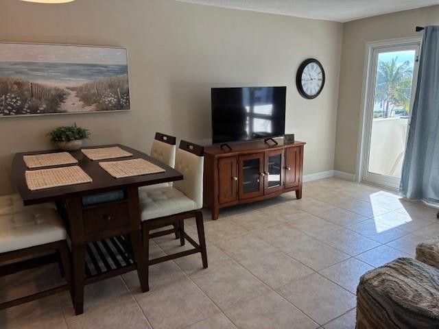 133 N Pompano Beach Boulevard, Unit 209, Pompano Beach, FL 33062 Photo