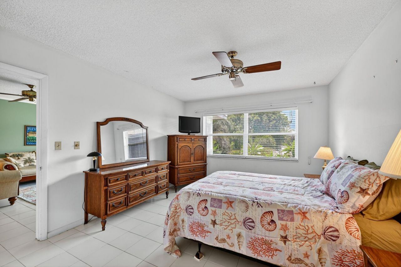 1200 SW 12th Street, Unit 301, Fort Lauderdale, FL 33315 Photo