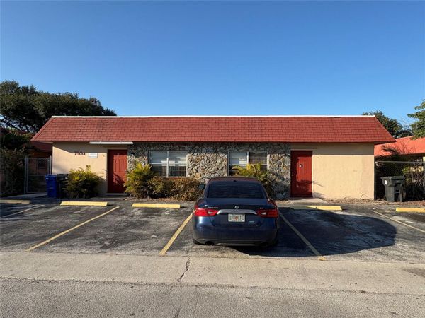 7931 SW 10th Street, North Lauderdale, FL 33068