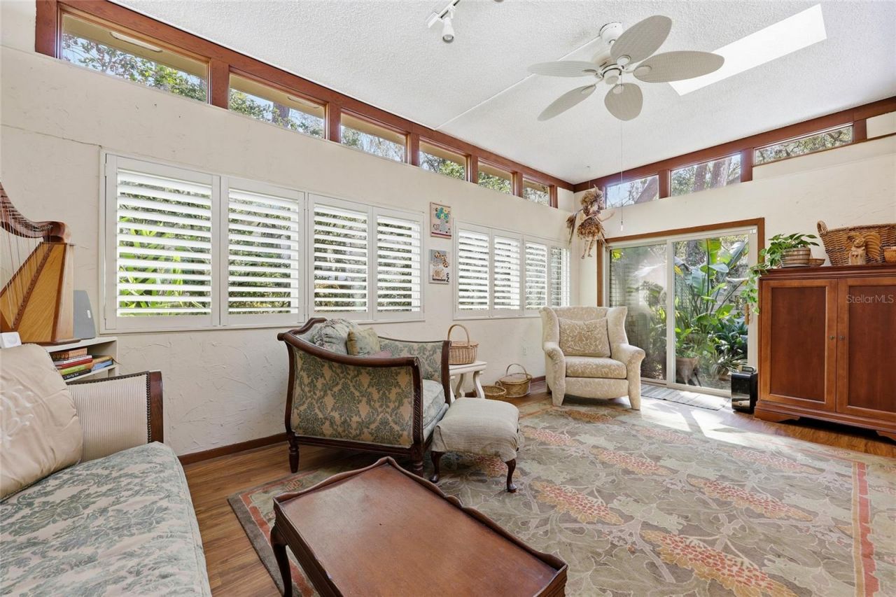 2074 NW 11th Road, Gainesville, FL 32605 Photo