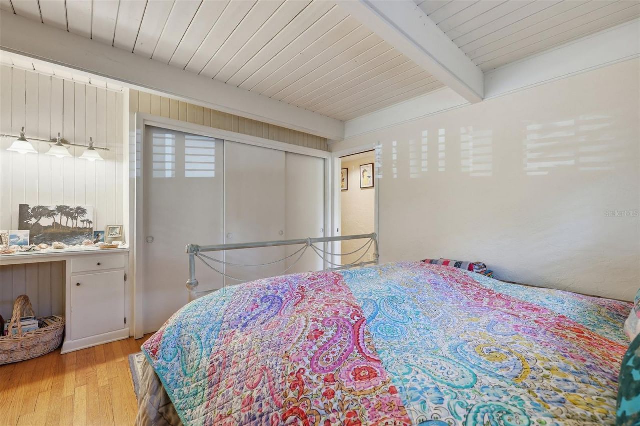 2074 NW 11th Road, Gainesville, FL 32605 Photo