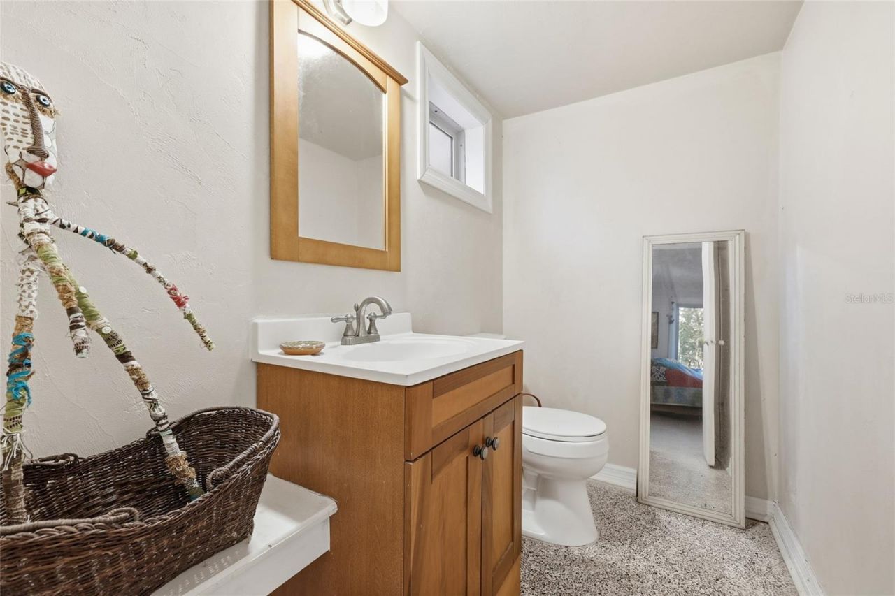 2074 NW 11th Road, Gainesville, FL 32605 Photo