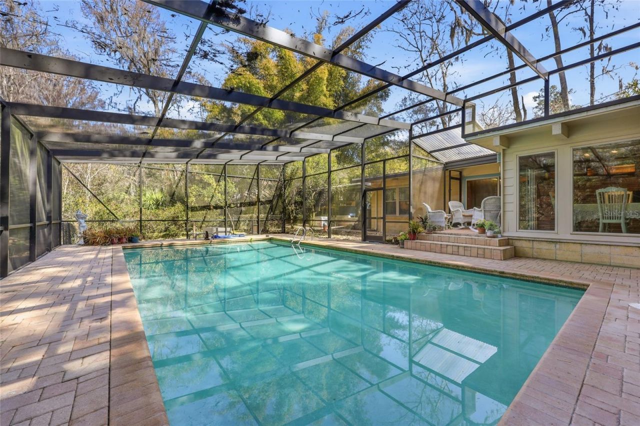 2074 NW 11th Road, Gainesville, FL 32605 Photo