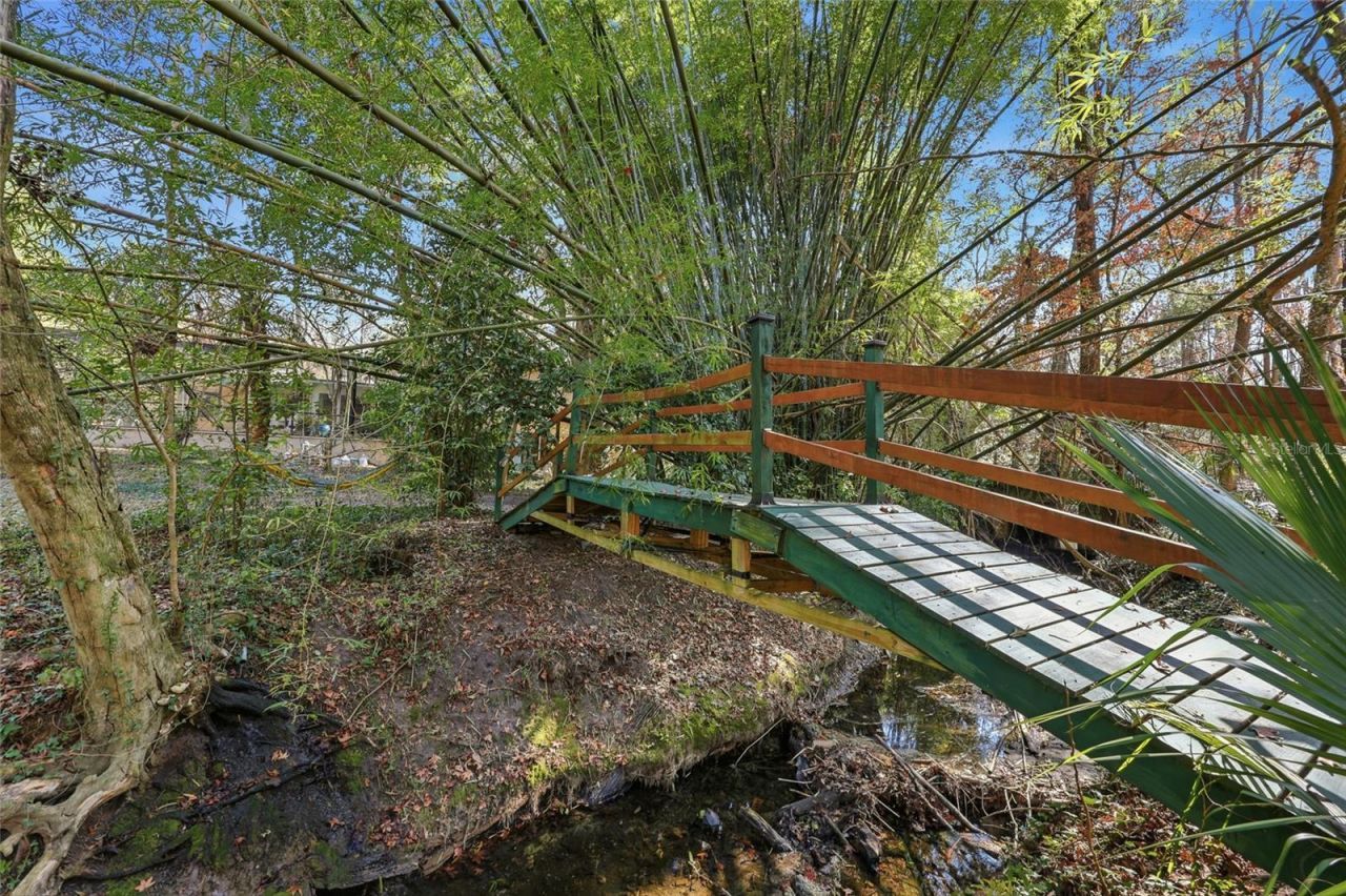 2074 NW 11th Road, Gainesville, FL 32605 Photo