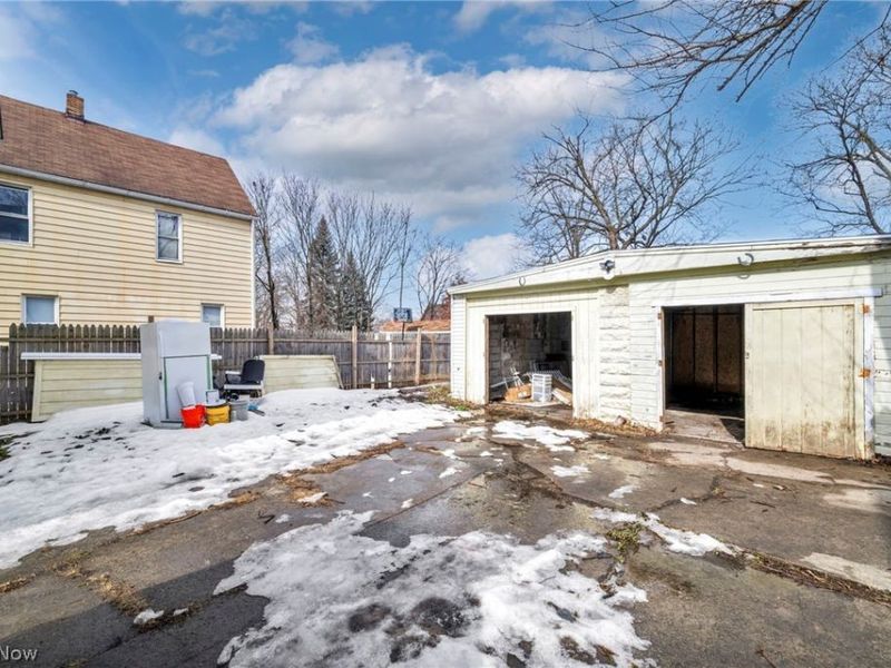 6923 Fullerton Avenue, Cleveland, OH 44105 Photo 43