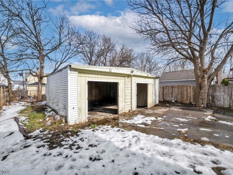 6923 Fullerton Avenue, Cleveland, OH 44105 Photo 45