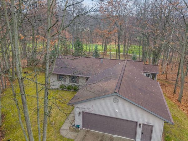 9359 Ranger Drive, Canadian Lakes, MI 49346