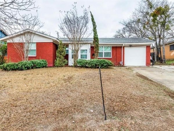 4744 Richard Street, Forest Hill, TX 76119