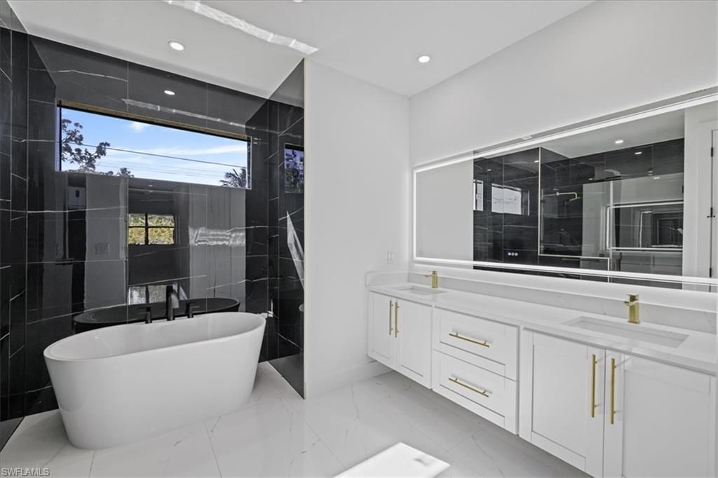 3008 13th St Sw, Lehigh Acres, FL 33976 Photo