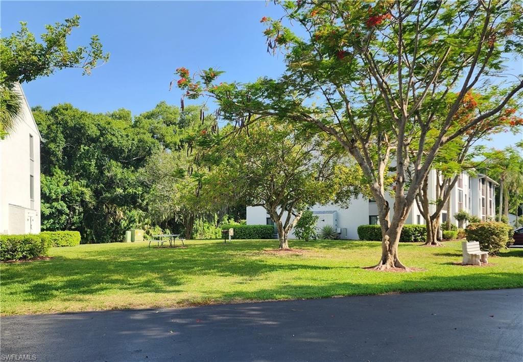 9570 Green Cypress Ln, Unit 15-G2, Fort Myers, FL 33905 Photo