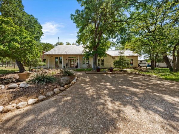 7670 Nez Perce TRCE, Manor, TX 78653