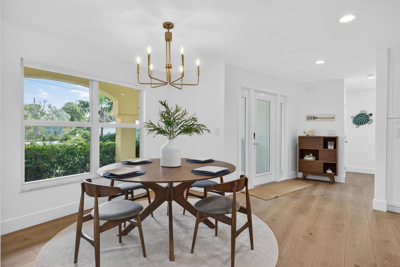 1103 Captains Walk St, Sanibel, FL 33957 Photo