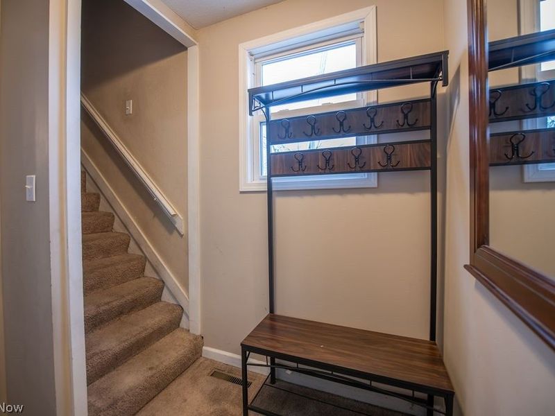 127 8th Street NE, New Philadelphia, OH 44663 Photo 17