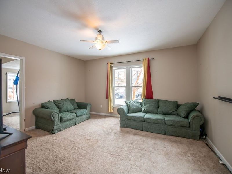 127 8th Street NE, New Philadelphia, OH 44663 Photo 8