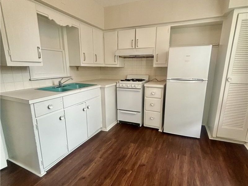 51 Oakdale Avenue, Unit 2, Akron, OH 44302 Photo 2