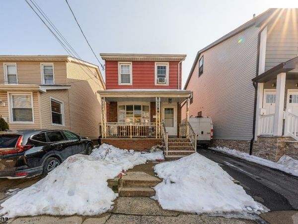 728 Devon St, Kearny, NJ 07032