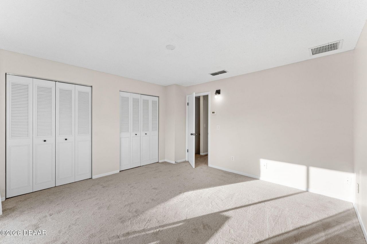 101 N Pine Street, Unit 2, New Smyrna Beach, FL 32169 Photo