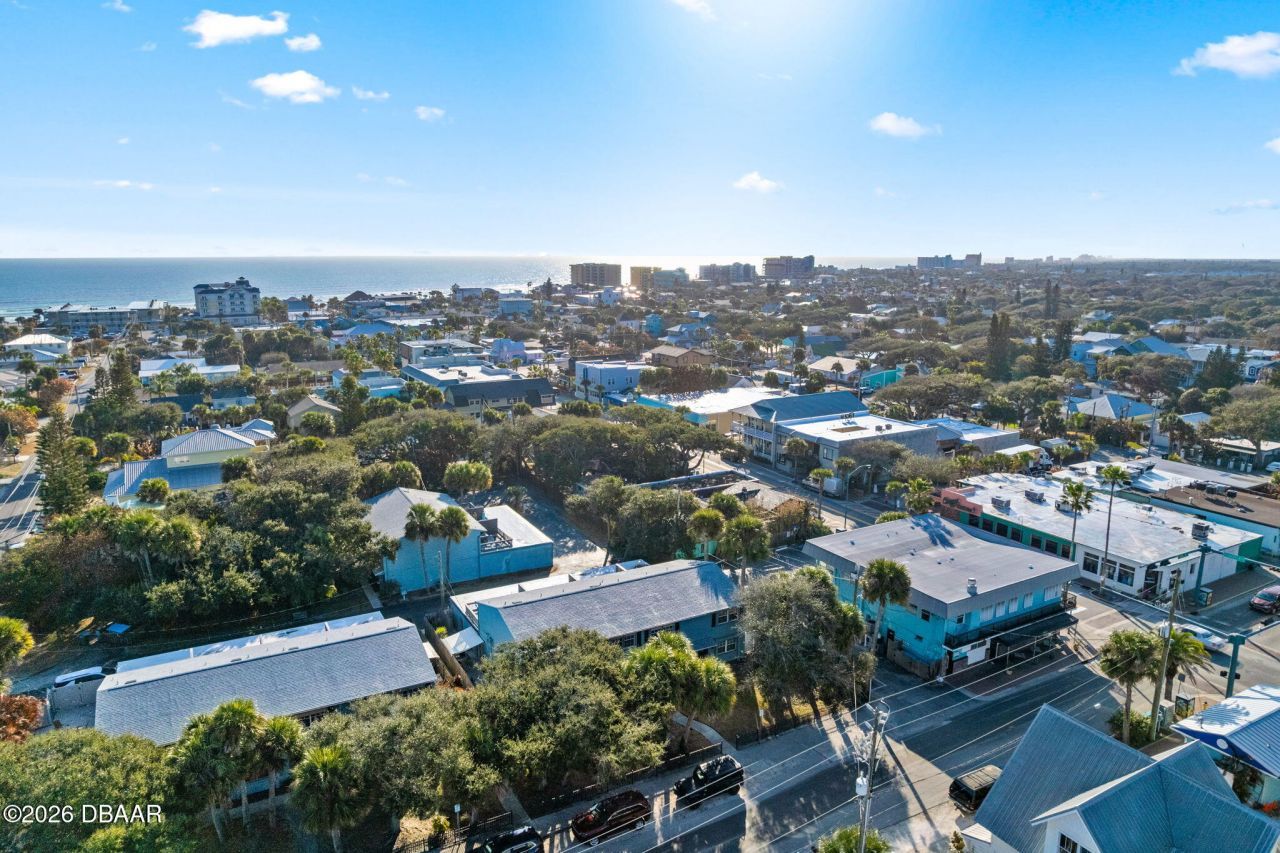 101 N Pine Street, Unit 2, New Smyrna Beach, FL 32169 Photo